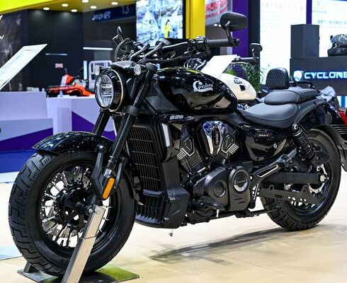 CYCLONE AQS628